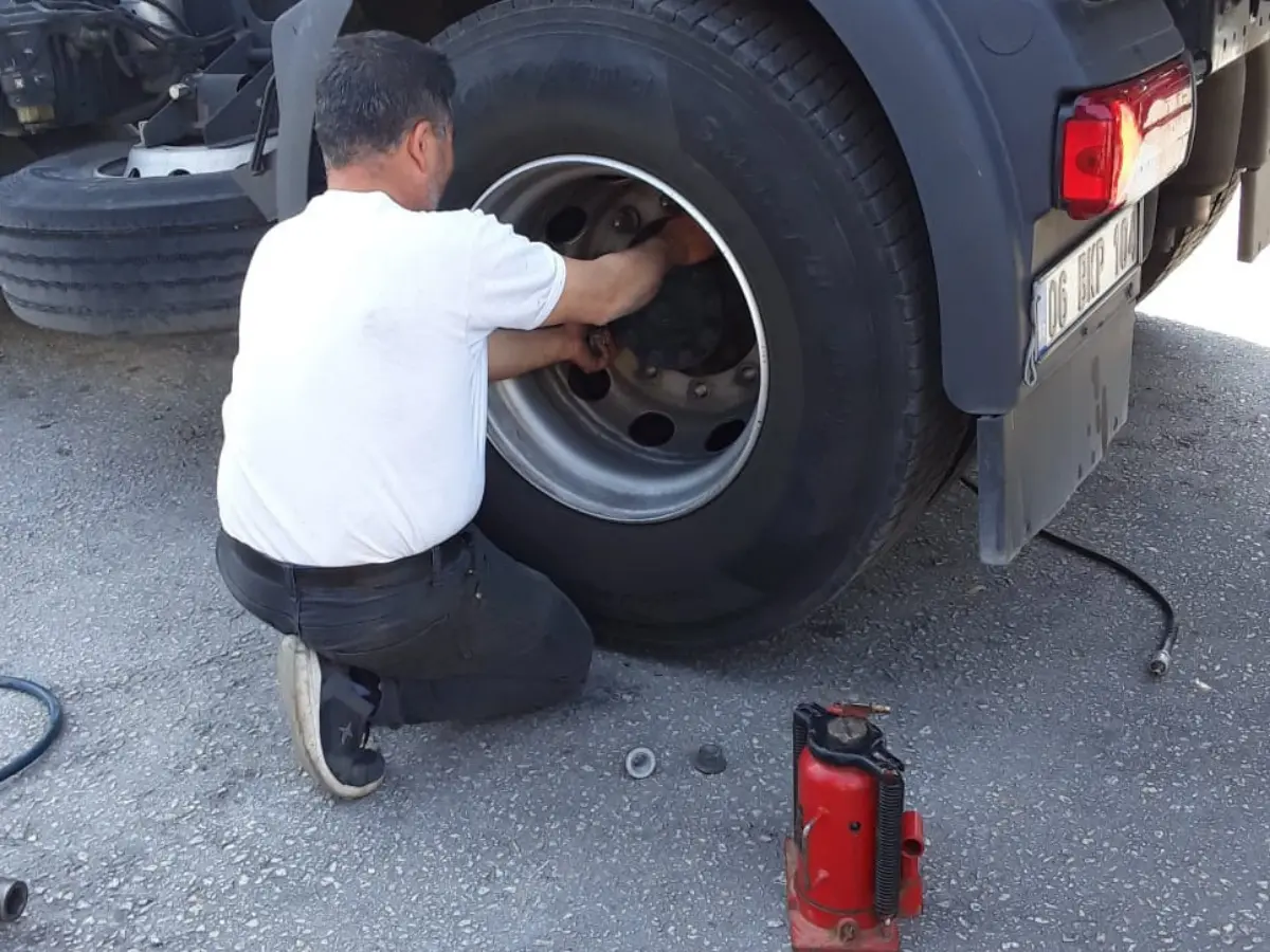 Kalecik Oto Lastikçi